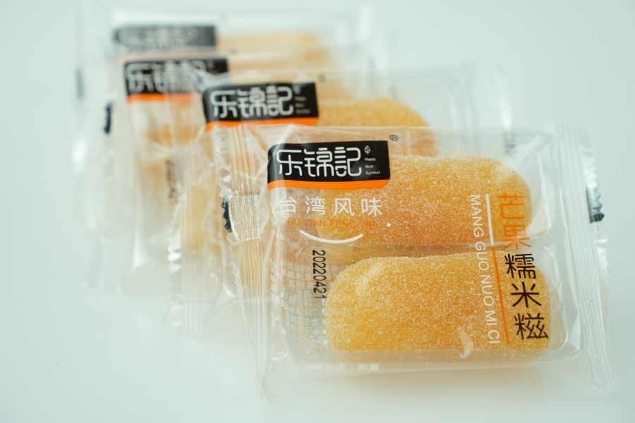 Mango Sticky Rice Cake