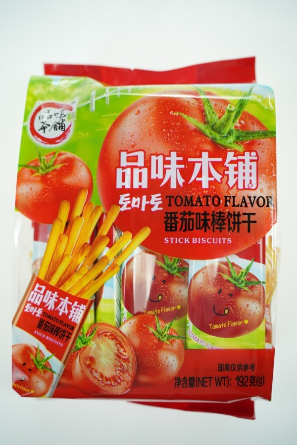 Tomato-flavored stick biscuits