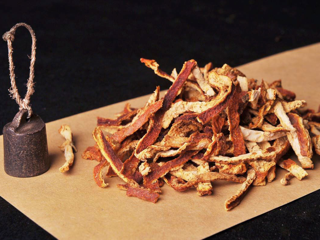 Analysis of the current supply and demand situation in the candy and preserved fruit market, with a broad outlook for the demand for imported candies and preserved fruits.